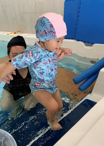 防寒連身版游泳尿布褲-水母寶藏