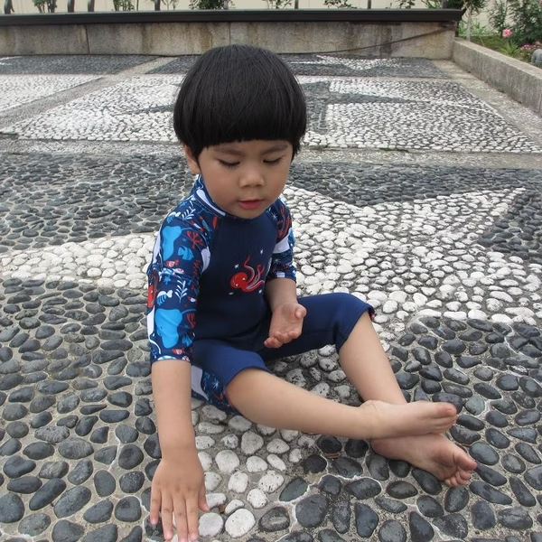 6~8歲兒童抗UV防曬防寒連身泳裝 -海底大冒險
